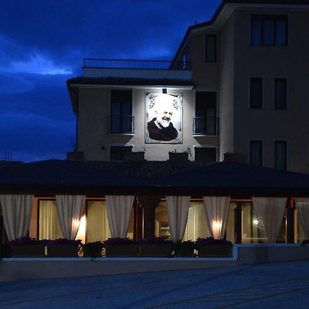 Hotel Rosamarina San Giovanni Rotondo Exterior photo